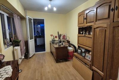 Militari Gorjului stradal Bd. Iuliu Maniu - 12