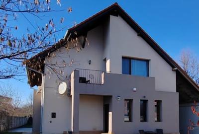 Casa spatioasa si teren generos - 2