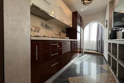 Apartament cu 2 camere decomandat în P-ța Alba Iulia - 12