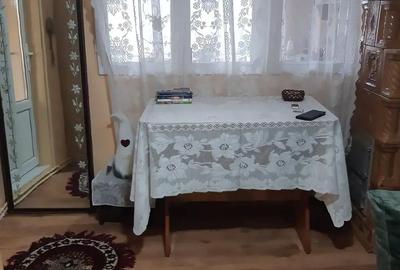 Garsonieră decomandată în Central - 2