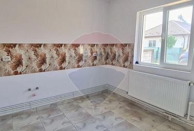 Casa noua in Ciorogarla - 3 dormitoare, living spa?ios - 8