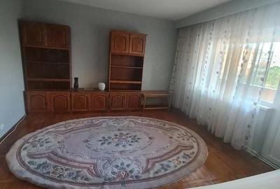 Apartament cu 3 camere decomandat în Central - 18