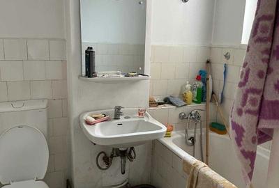 Apartament cu 3 camere decomandat în Central - 8