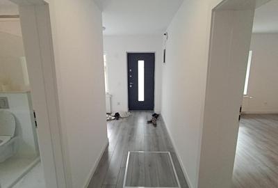 Casă cu 3 camere cu Teren 400 Mp în Apusului - 18