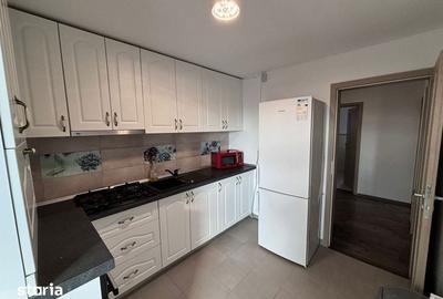 Apartament cu 3 camere decomandat în Nicolina - 3