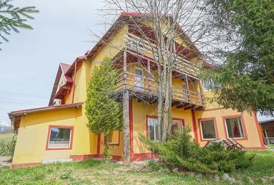 Duplex cu 11 camere cu Teren 712 Mp în Fundata - 51