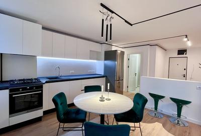 Apartament cu 3 camere decomandat, mobilat în Centrul Civic