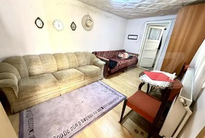 Casă cu 3 camere cu Teren 1127 Mp în Central - 2