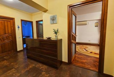 Apartament cu 3 camere decomandat, mobilat în Podu Roș - 7