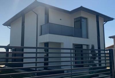 Casă cu 4 camere în Dragomirești-Deal - 8