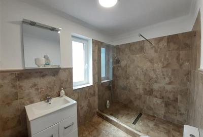 Casă cu 4 camere cu Teren 336 Mp în Aeroport - 5