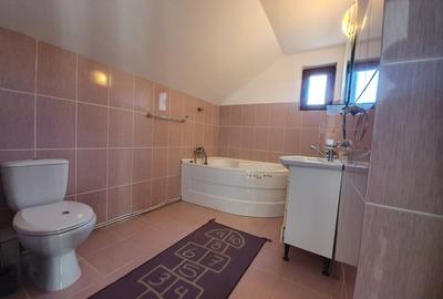 Casa 3 dormitoare 1 living 2 balcoane garaj beci suprafata teren 460mp Vaslui - 8