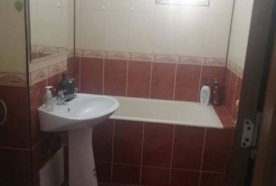Apartament cu 2 camere semidecomandat în Tei - 1