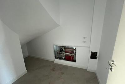 TEREN 300 MP, 4 camere, incalzire pardoseala, LA CHEIE! TEREN 300 MP, 4 camere, incalzire pardoseala, LA CHEIE! - 4