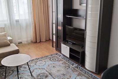 Apartament cu 2 camere decomandat în Cornișa - 2
