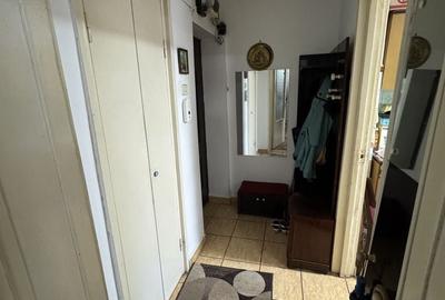 Apartament cu 2 camere semidecomandat în Central - 4