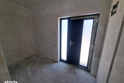 Casă cu 4 camere cu Canalizare în Central - 15