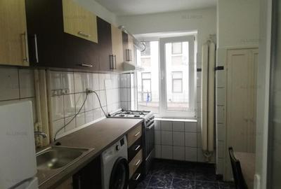 Apartament 2 camere in Ploiesti, zona ultracentrala Apartament 2 camere in Ploiesti, zona ultracentrala - 14