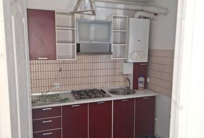 Garsonieră semidecomandată în Central