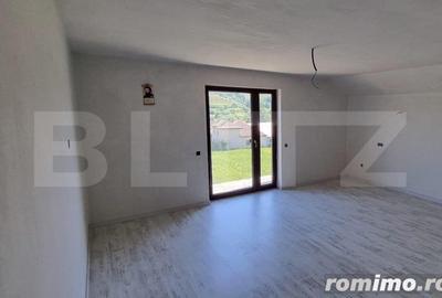Parte?tii de Jos - Casa Semifinisata cu Poten?ial Imens - 1