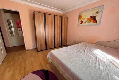 Inchiriez apartament 2 camere - 6