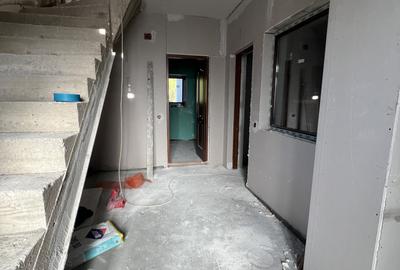 Casă individuală cu 4 camere cu Canalizare în Florești - 4