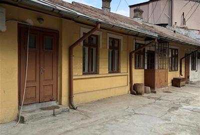 Casă cu 3 camere cu Canalizare în Armeneasca - 1