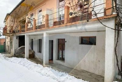 Apartament 3 camere - str. Avram Iancu - 1