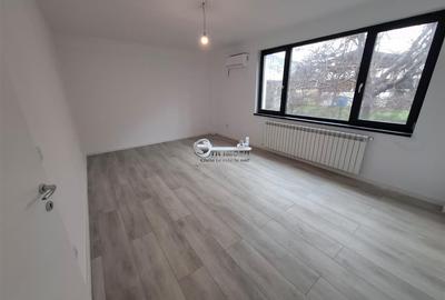 Apartament cu 3 camere decomandat în Tătărași - 10