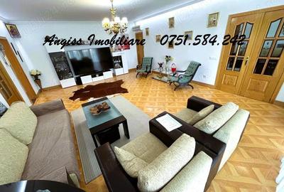 Casă cu 5 camere cu Teren 2042 Mp în Central - 3