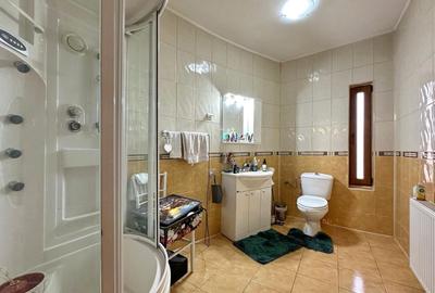 Casă individuală cu 5 camere cu Canalizare în Hălchiu - 16