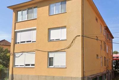 Apartament cu 3 camere decomandat în Central - 2