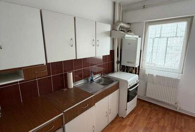 Apartament cu 2 camere decomandat în Patria - 5