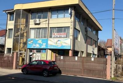 Spațiu comercial, de 840 mp, în Rovine - 1