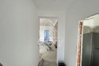 Casă cu 3 camere cu Teren 629 Mp în Săcălaz - 2