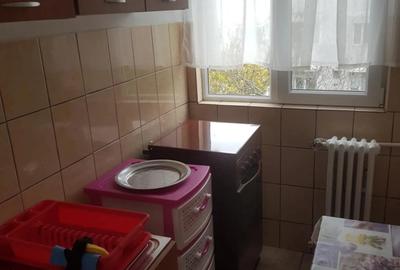 Inchiriez ap. 2 camere pe termen lung - 5
