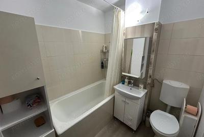 Apartament cu 3 camere decomandat în Cetate - 2