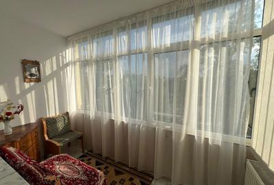 Apartament cu 3 camere decomandat în Podu Roș - 7