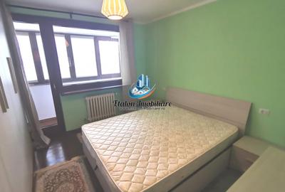 Apartament cu 3 camere semidecomandat în Periferie - 3
