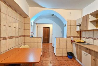 Bvd Chisinau I Apartament 3 camere decomandat | 75 mp | 2 băi | Bloc 1986 - 3