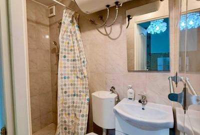 Garsonieră circulară în Central - 2