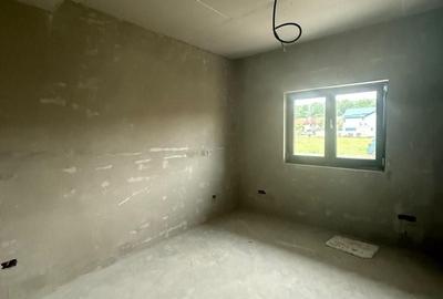 Duplex cu 4 camere cu Canalizare în Dumbrăvița - 10