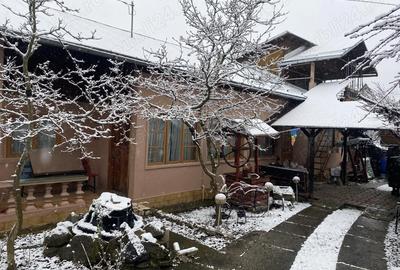 Casă cu Teren 480 Mp în Central - 7