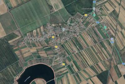 Teren de 2400 mp, în Hobaia - 1