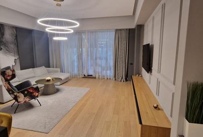 Apartament cu 2 camere decomandat, mobilat în Aviației