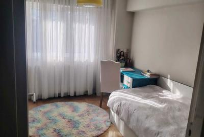 Apartament cu 4 camere decomandat în Ultracentral - 2