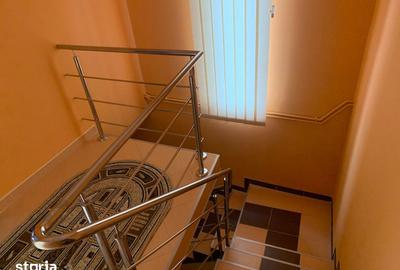 Casă cu 6 camere cu Teren 250 Mp în Gilău - 2