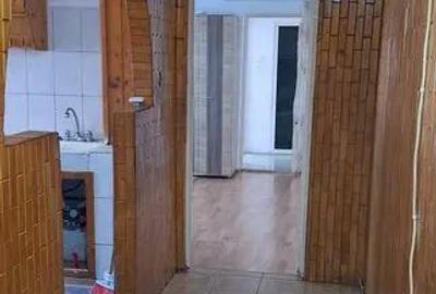 Apartament doua camere , etaj 2, Cetate - 3