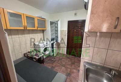 Garsoniera mobilata in Tractorul, aproape de Coresi - 6