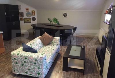 Apartament cu 3 camere semidecomandat, mobilat în Calea Severinului